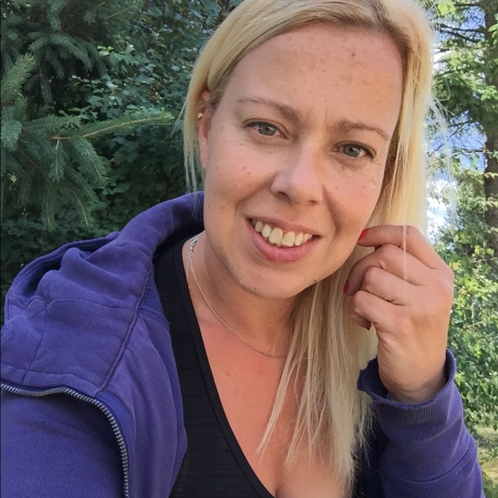 Meet your Posher, Lisa